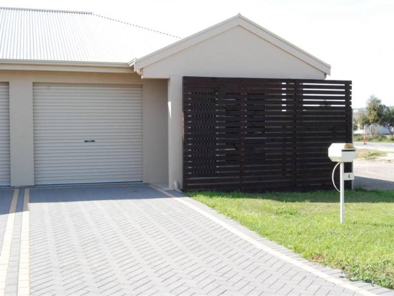 4 Ratcliffe Road, Aldinga Beach SA 5173