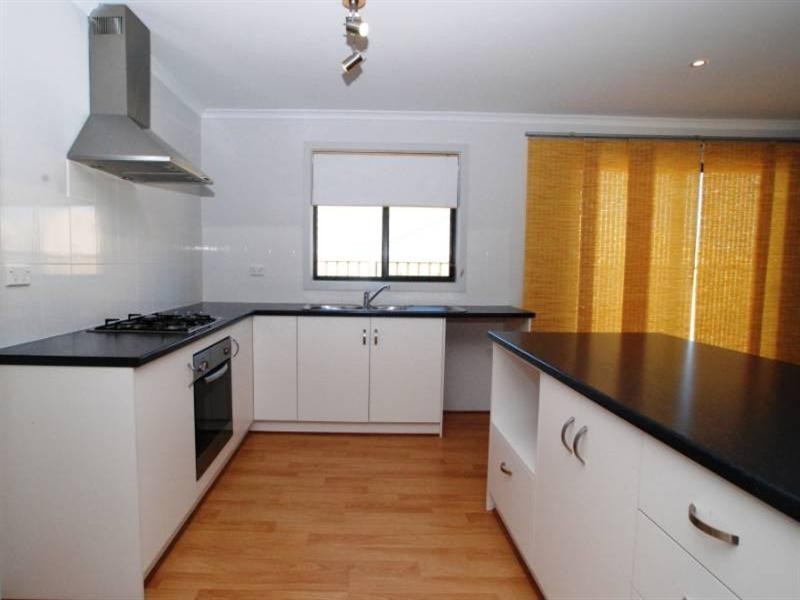 5 Scrub Avenue, Aldinga Beach SA 5173