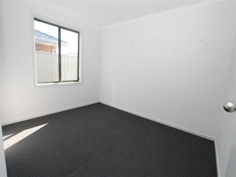 5 Scrub Avenue, Aldinga Beach SA 5173
