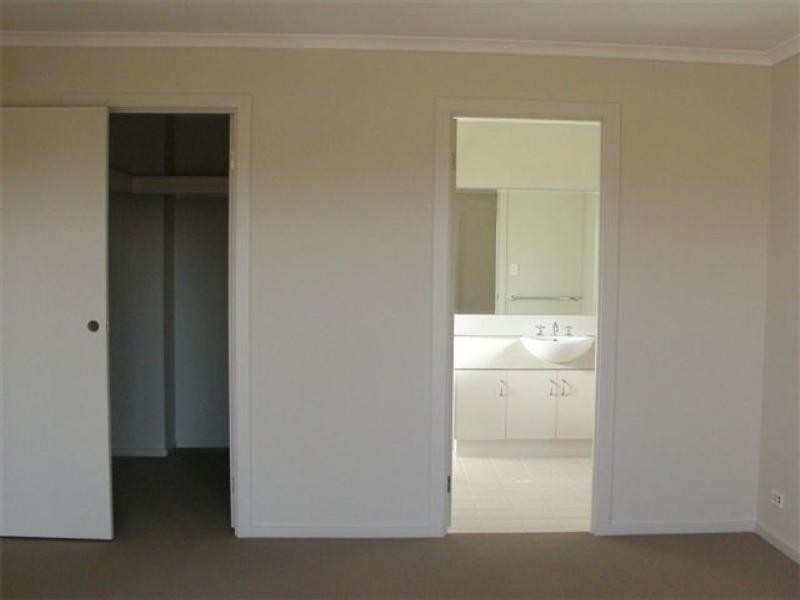 67 Dover Street, Aldinga Beach SA 5173