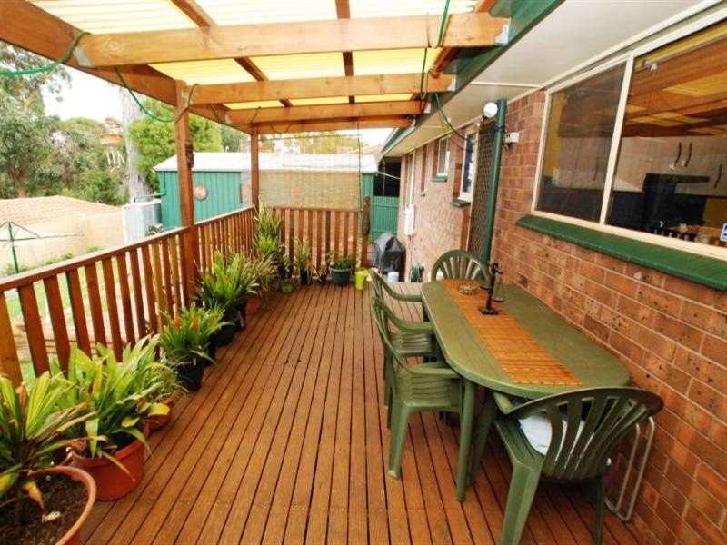 10 Flinders Crescent, Hackham SA 5163