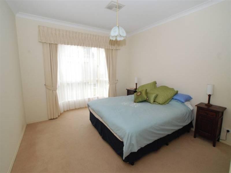 9 Storey Avenue, Aldinga Beach SA 5173