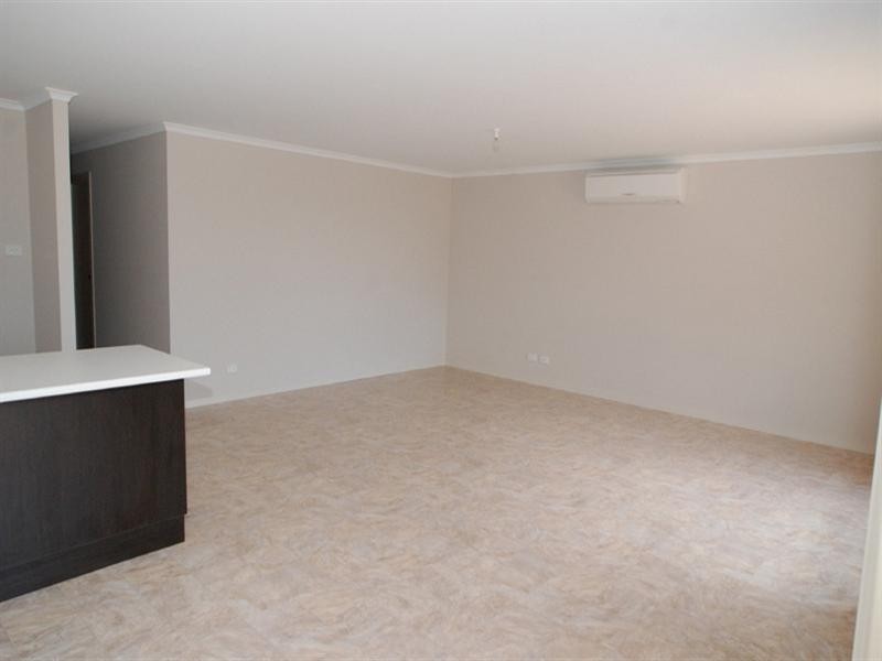 27 Capri Crescent, Sellicks Beach SA 5174