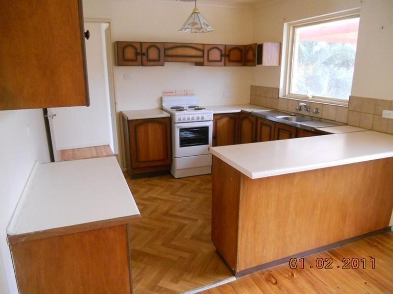 33 Irving Road, Aldinga Beach SA 5173