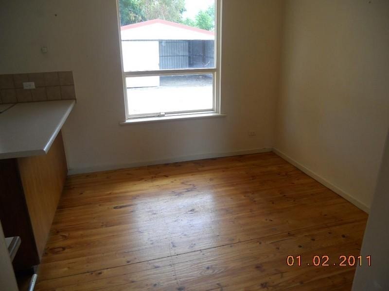 33 Irving Road, Aldinga Beach SA 5173