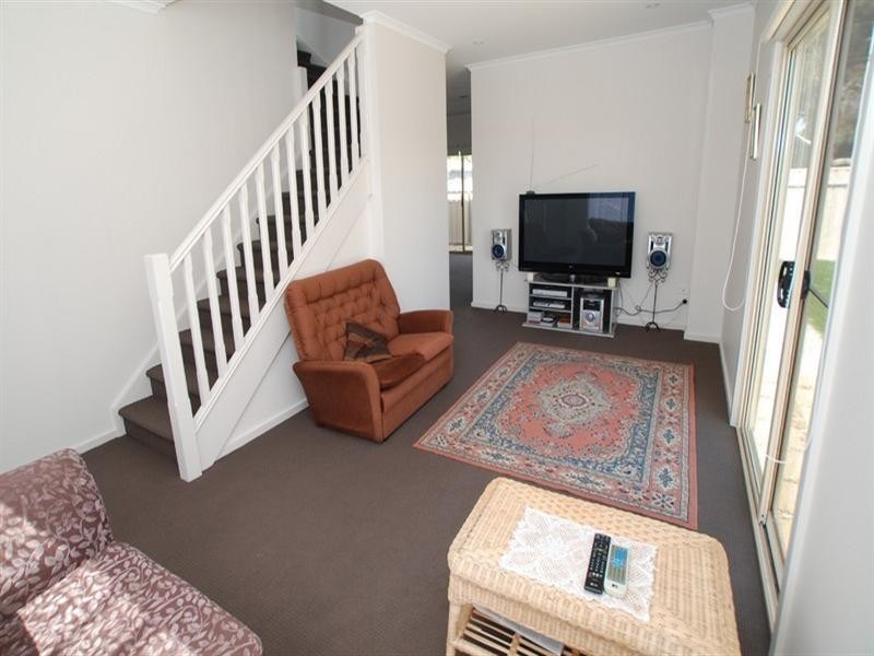 32 Seaview Street, Aldinga Beach SA 5173