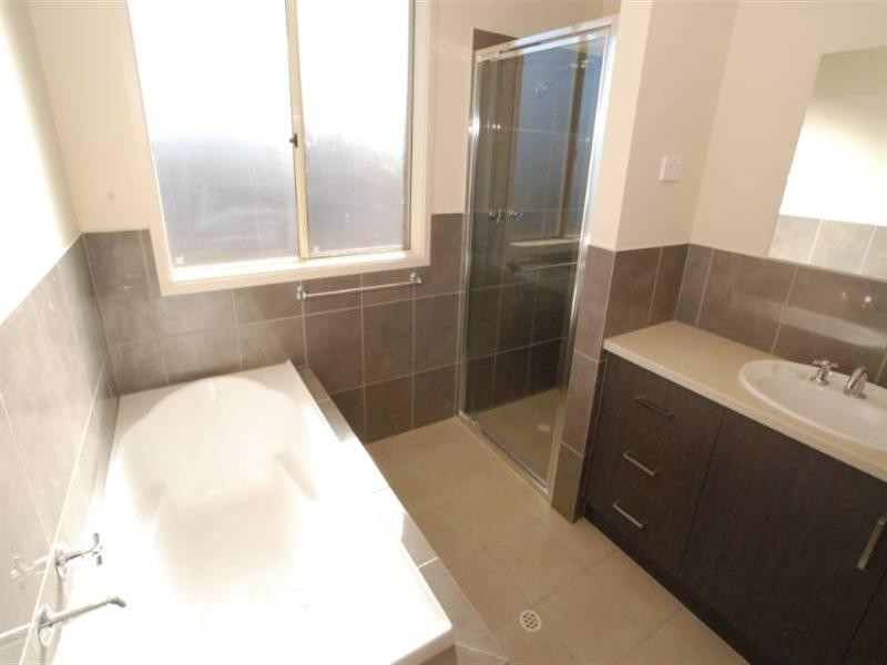 34 Oakley Crescent, Aldinga Beach SA 5173