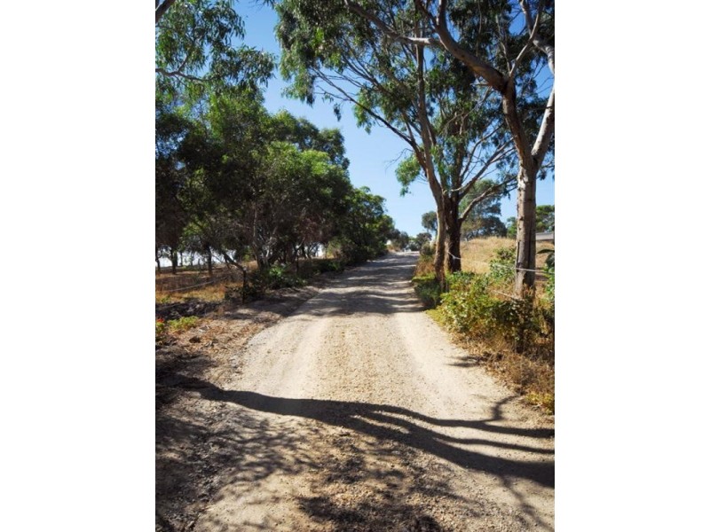 152 Bangor Road, Willunga SA 5172