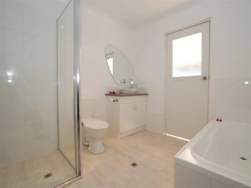 6 Darwalla Road, Aldinga Beach SA 5173