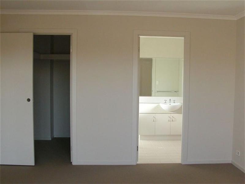 67 Dover Street, Aldinga Beach SA 5173