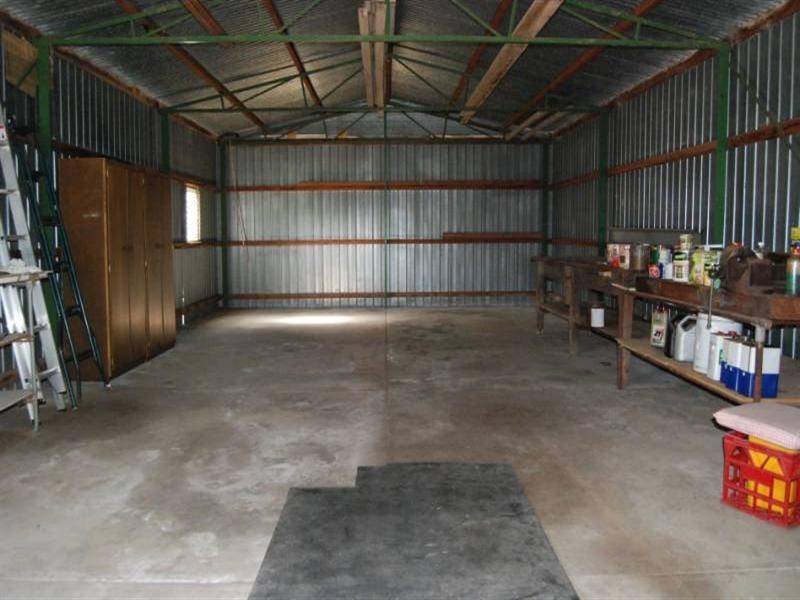 9 Croser Avenue, Aldinga Beach SA 5173