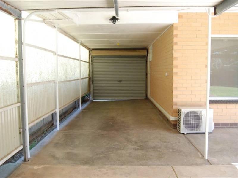 9 Croser Avenue, Aldinga Beach SA 5173