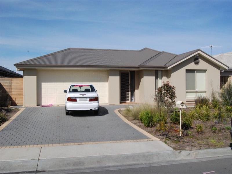 9 Banksia Avenue, Aldinga Beach SA 5173