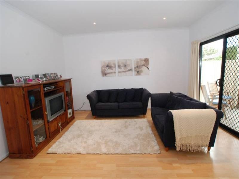 16a Gordon Street, Aldinga Beach SA 5173