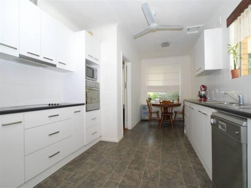 5 Jaguar Avenue, Port Willunga SA 5173