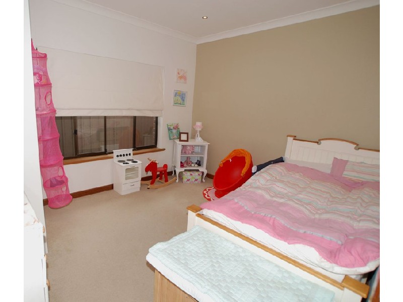 4 Humphrys Road, Aldinga Beach SA 5173