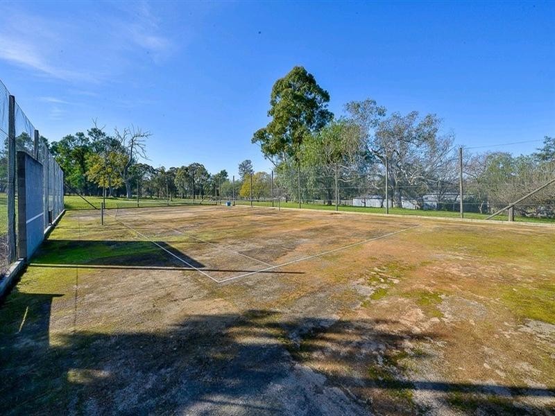 100 Lakes Street, Thirlmere NSW 2572