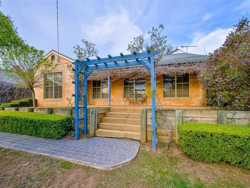 250 Menangle Street, Picton NSW 2571