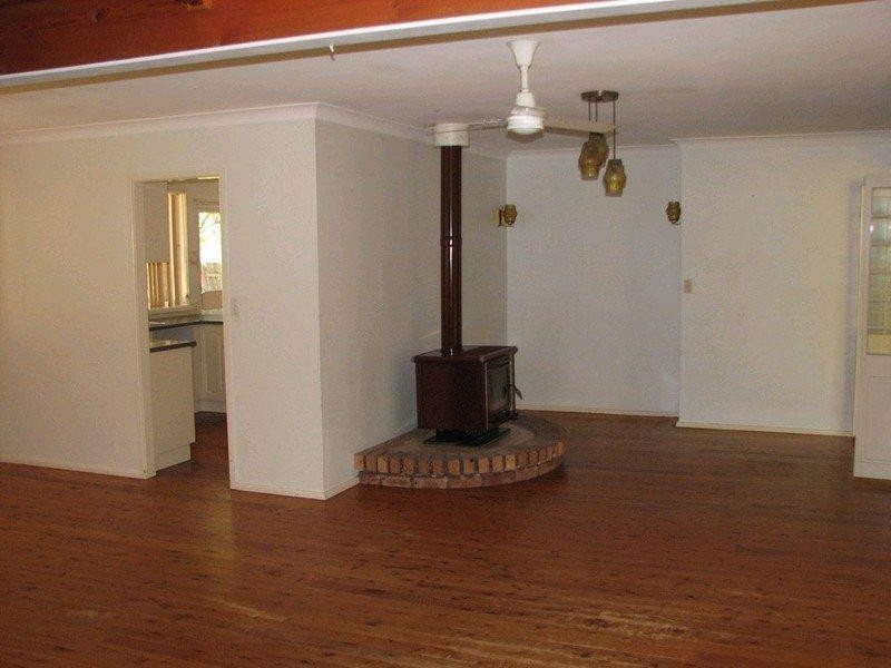 61 Fraser Street, Tahmoor NSW 2573