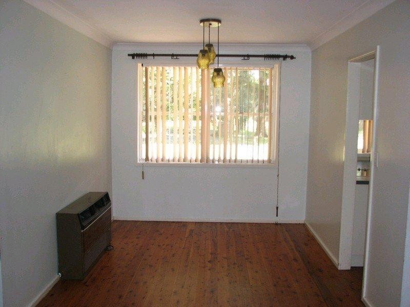 61 Fraser Street, Tahmoor NSW 2573