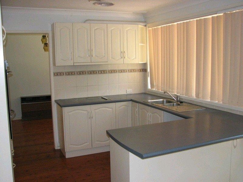 61 Fraser Street, Tahmoor NSW 2573