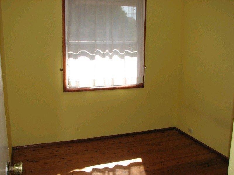 61 Fraser Street, Tahmoor NSW 2573