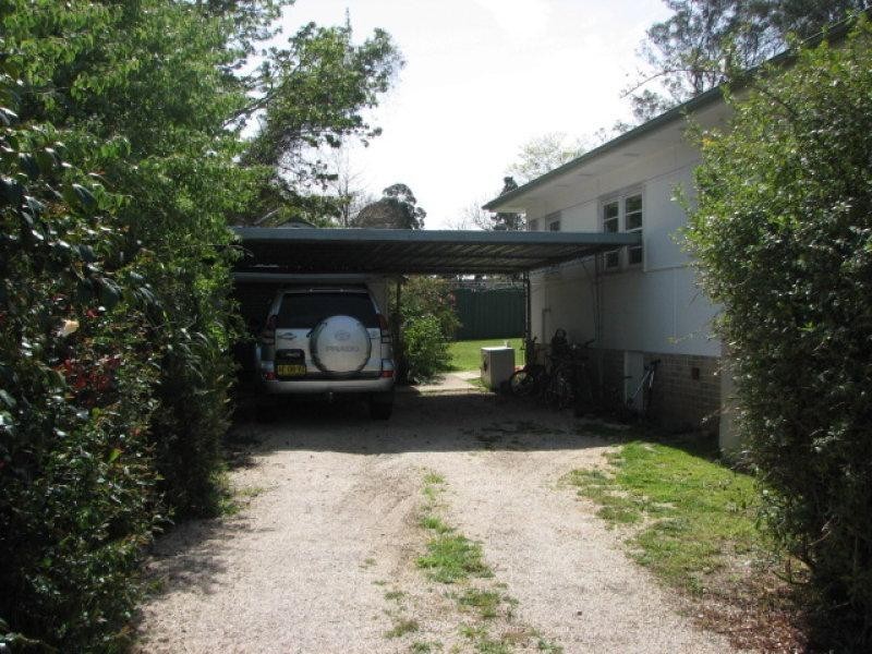 15 Antill Street, Picton NSW 2571