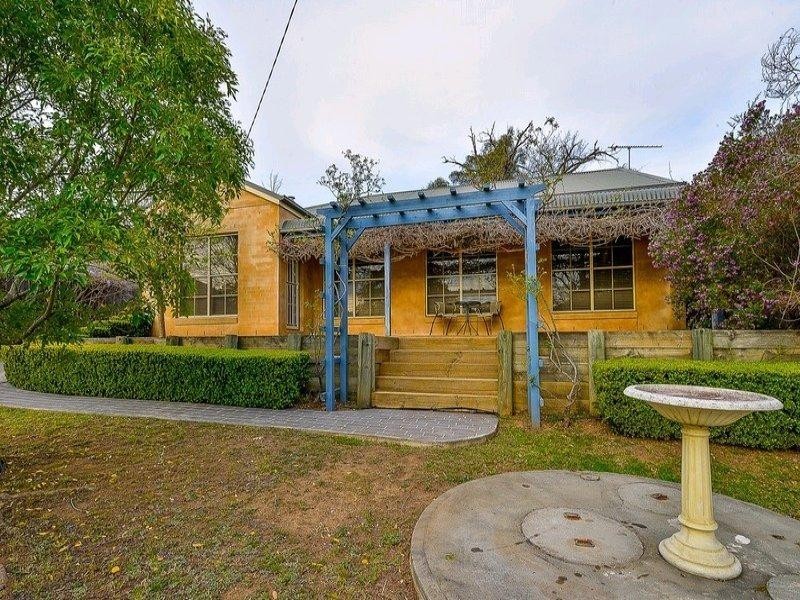 250 Menangle Street, Picton NSW 2571