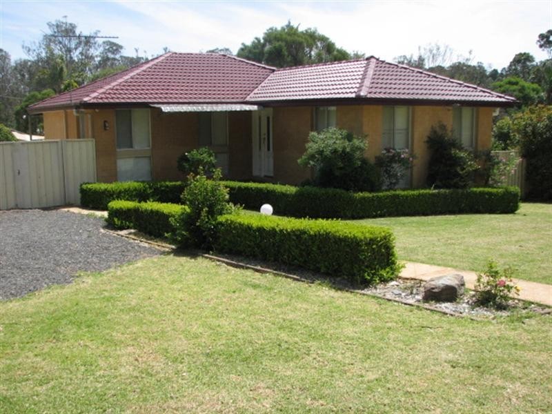 47 Remembrance Drive, Tahmoor NSW 2573