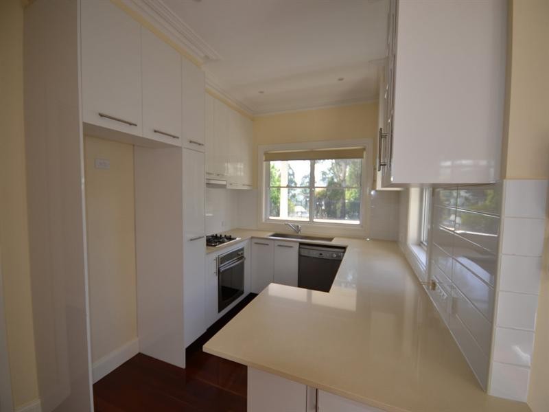 1/253 Argyle Street, Picton NSW 2571