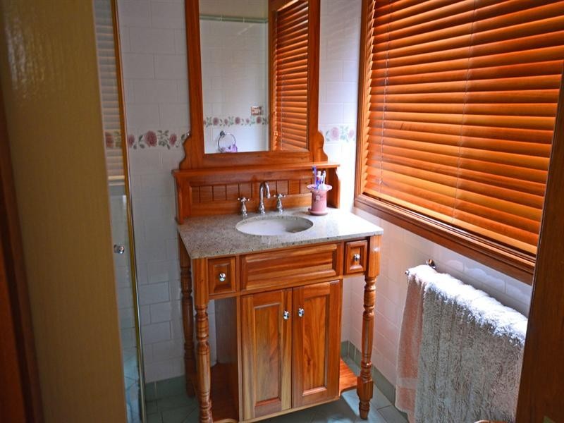 98 Kent Road, Picton NSW 2571