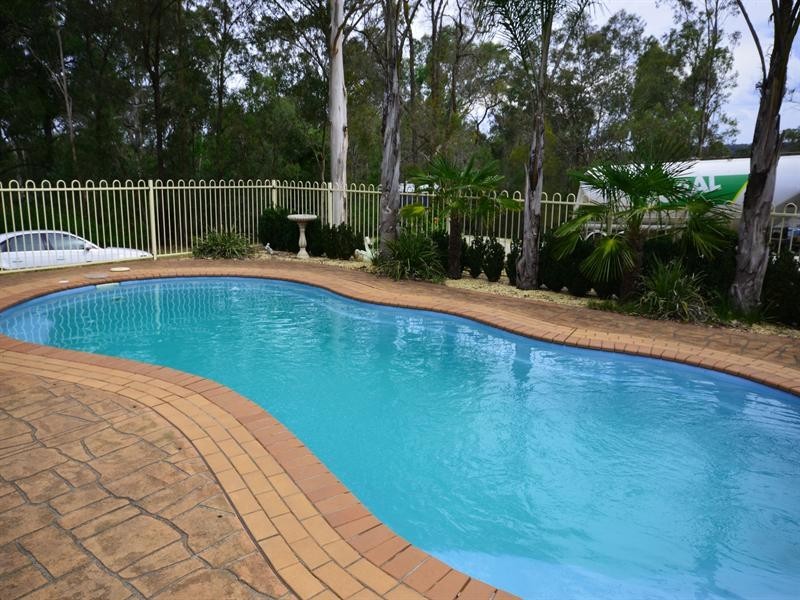 98 Kent Road, Picton NSW 2571