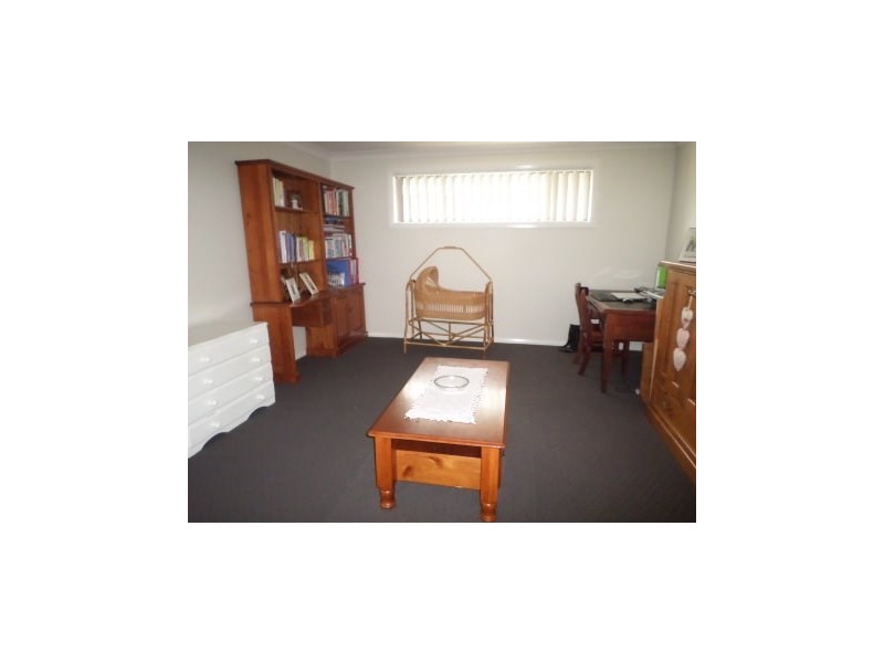 75 Remembrance Drive, Tahmoor NSW 2573