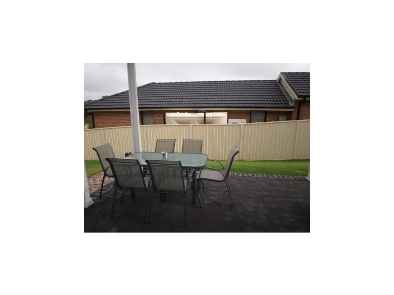 75 Remembrance Drive, Tahmoor NSW 2573
