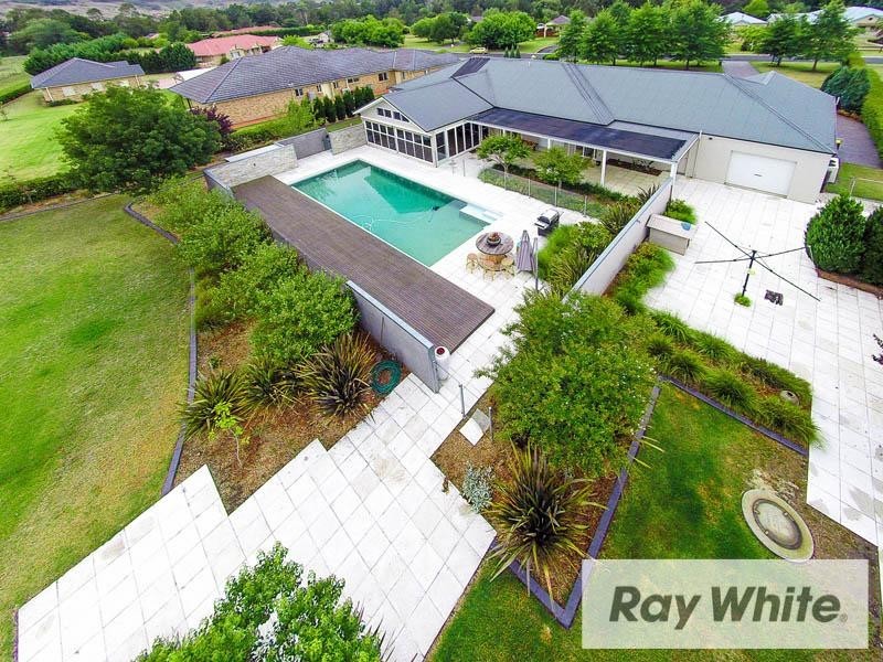 7 Davies Place, Picton NSW 2571