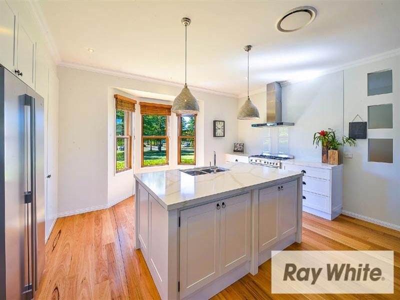 7 Davies Place, Picton NSW 2571