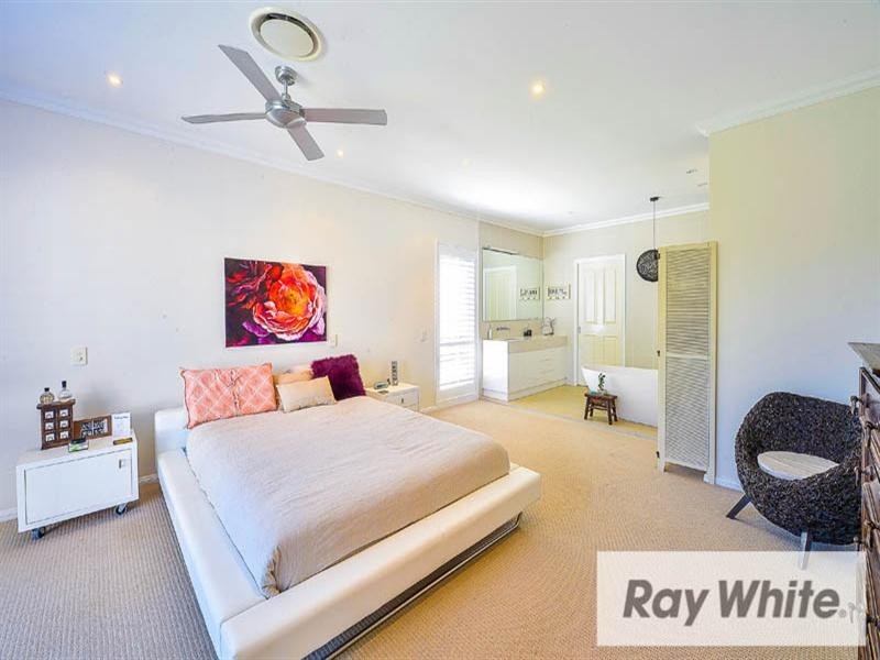 7 Davies Place, Picton NSW 2571