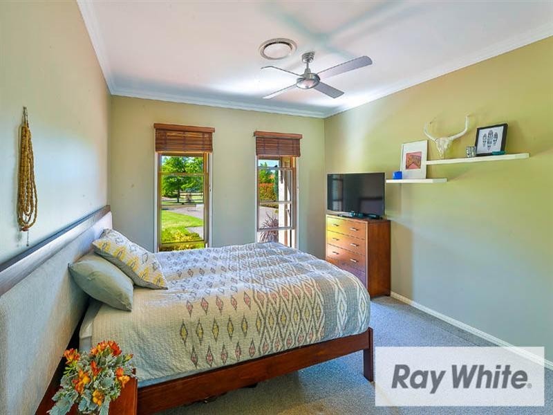 7 Davies Place, Picton NSW 2571