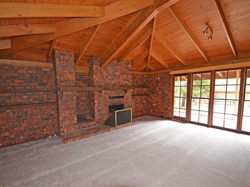 99 Hilton Park Road, Tahmoor NSW 2573