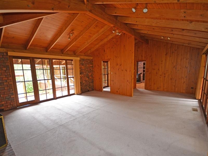 99 Hilton Park Road, Tahmoor NSW 2573