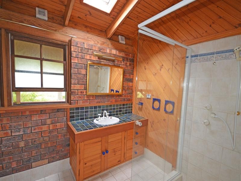 99 Hilton Park Road, Tahmoor NSW 2573