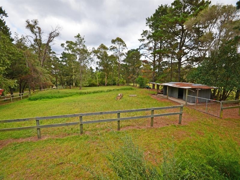 99 Hilton Park Road, Tahmoor NSW 2573