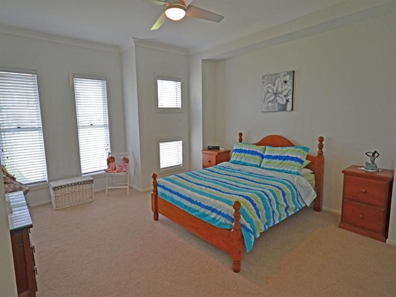 30 Stargard Crescent, Picton NSW 2571