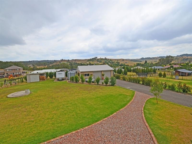 30 Stargard Crescent, Picton NSW 2571