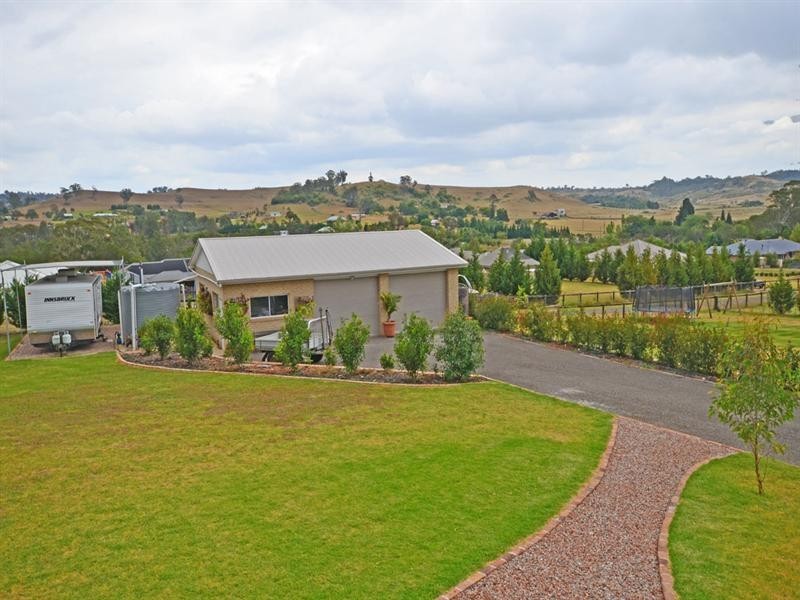 30 Stargard Crescent, Picton NSW 2571