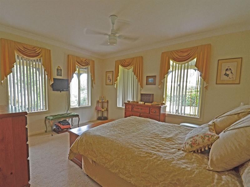 26 Hill Street, Picton NSW 2571