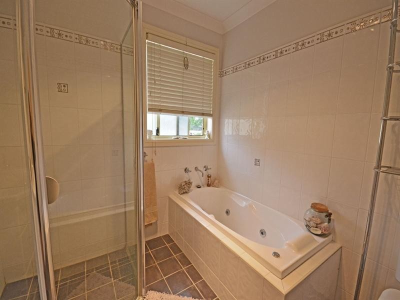 26 Hill Street, Picton NSW 2571