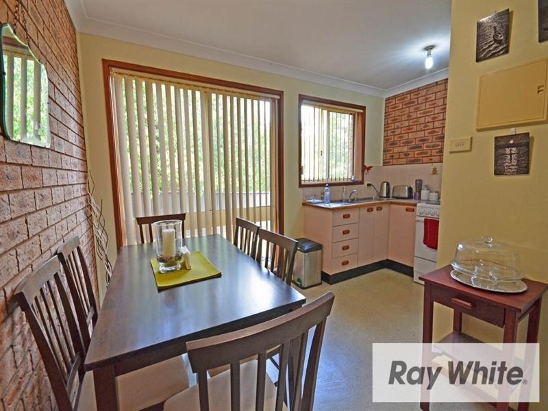 8/10 Windeyer Street, Thirlmere NSW 2572