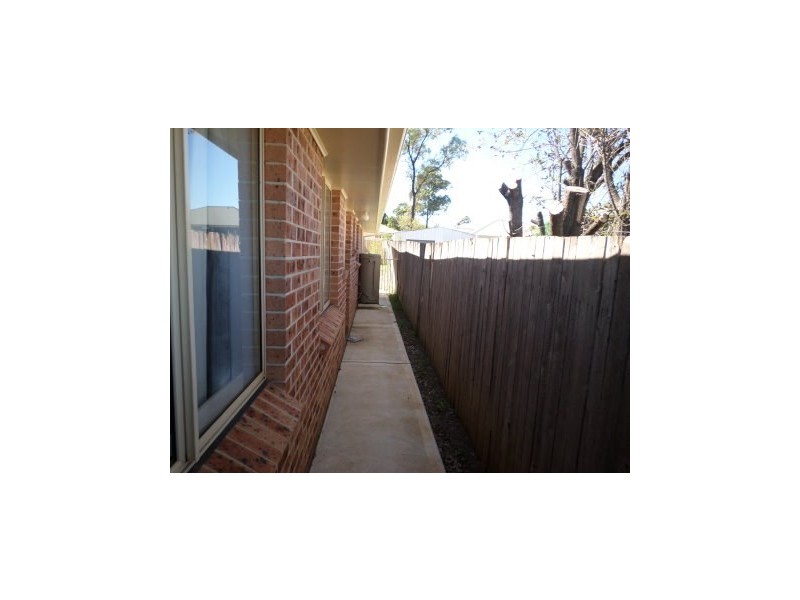 114 Remembrance Drive, Tahmoor NSW 2573