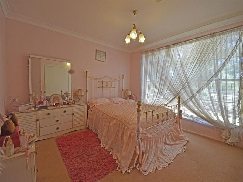 16 Norma Close, Bargo NSW 2574